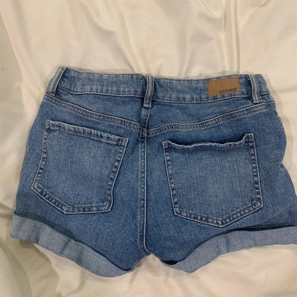 Garage Mom Short - Picture 2 of 3